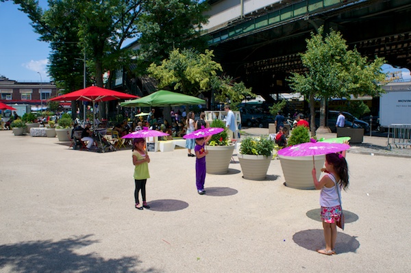 Uni at Corona Plaza, Queens