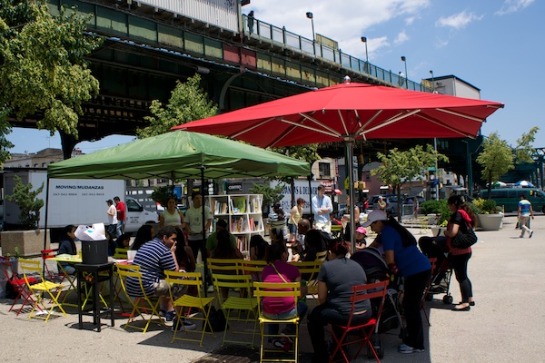 Uni at Corona Plaza, Queens