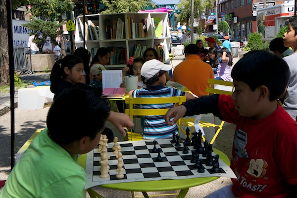 Uni at Corona Plaza, Queens