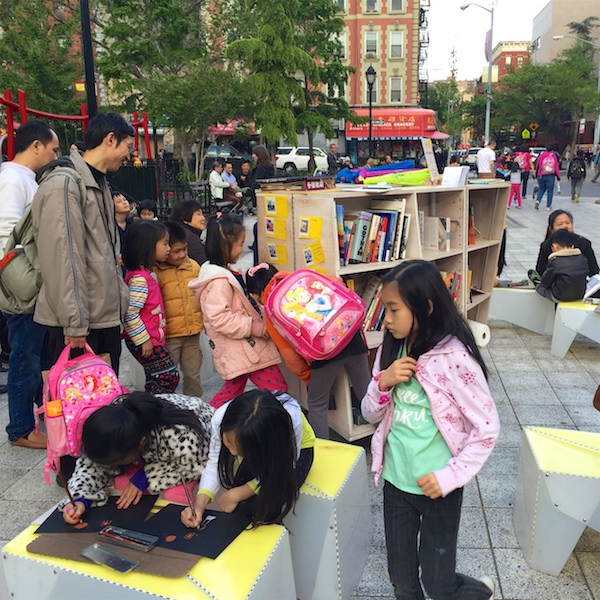 Uni DRAW at Sara D Roosevelt Park, Hester St