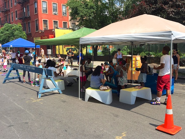 Uni at East Harlem farmers market play street