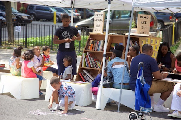 Uni at East Harlem farmers market play street