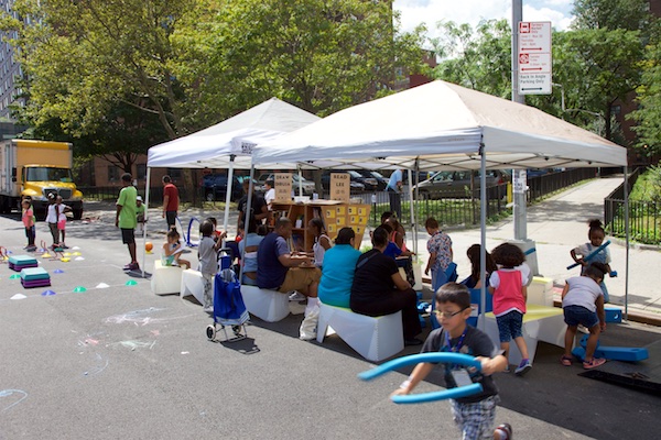 Uni at East Harlem farmers market play street