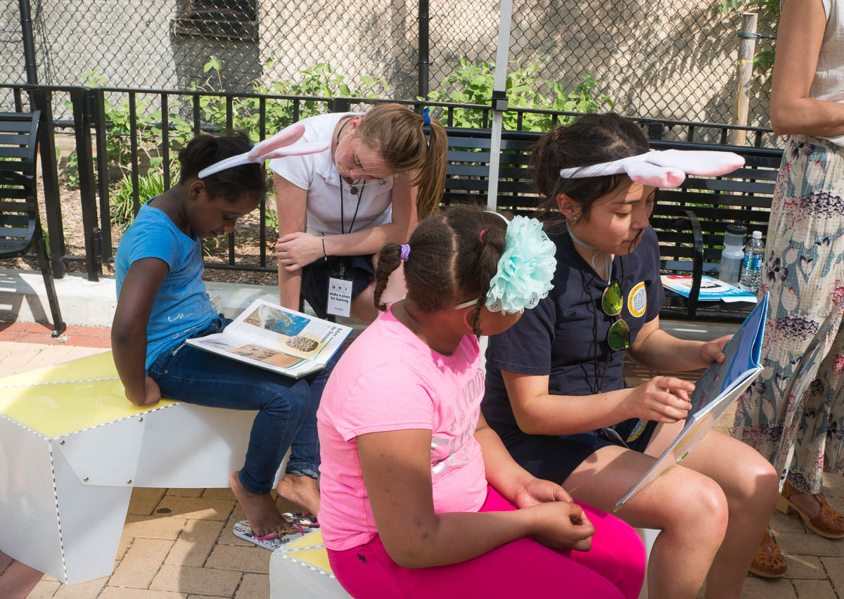 Uni Portable reading room at White Park East Harlem 2017