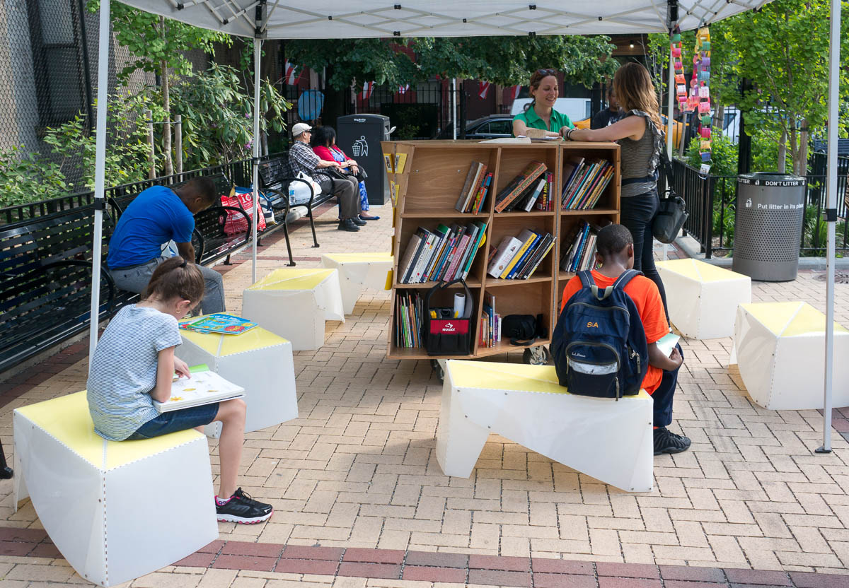 Uni Portable reading room at White Park East Harlem 2017