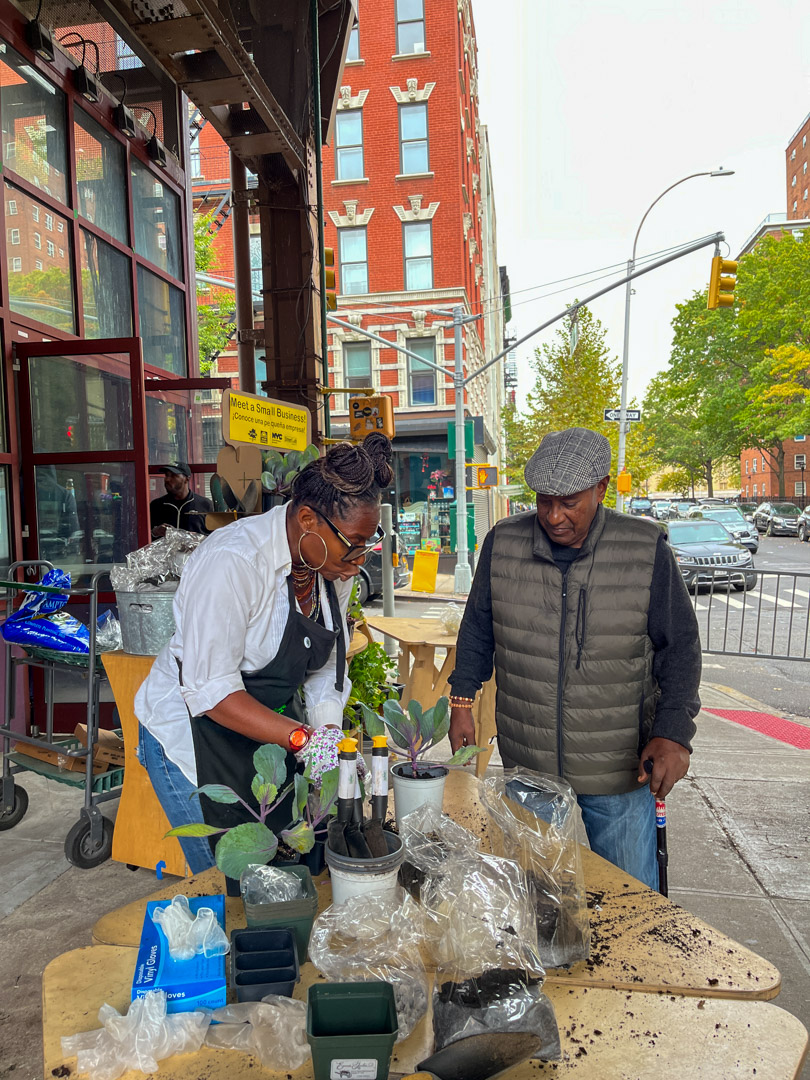 2022-10-16-130451_e115st_parkave