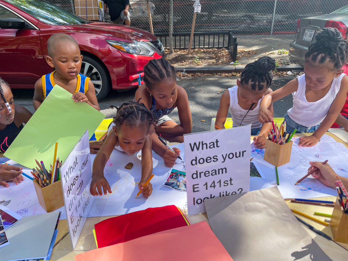 2022-07-30-162017_E141st_willisave-alexanderave