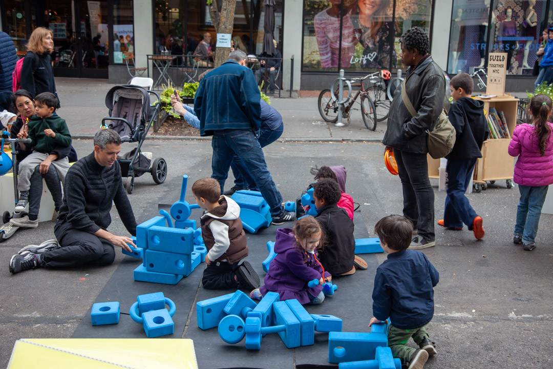 27_2018-10-14-140820_montaguest_courtst-promenade_1080px