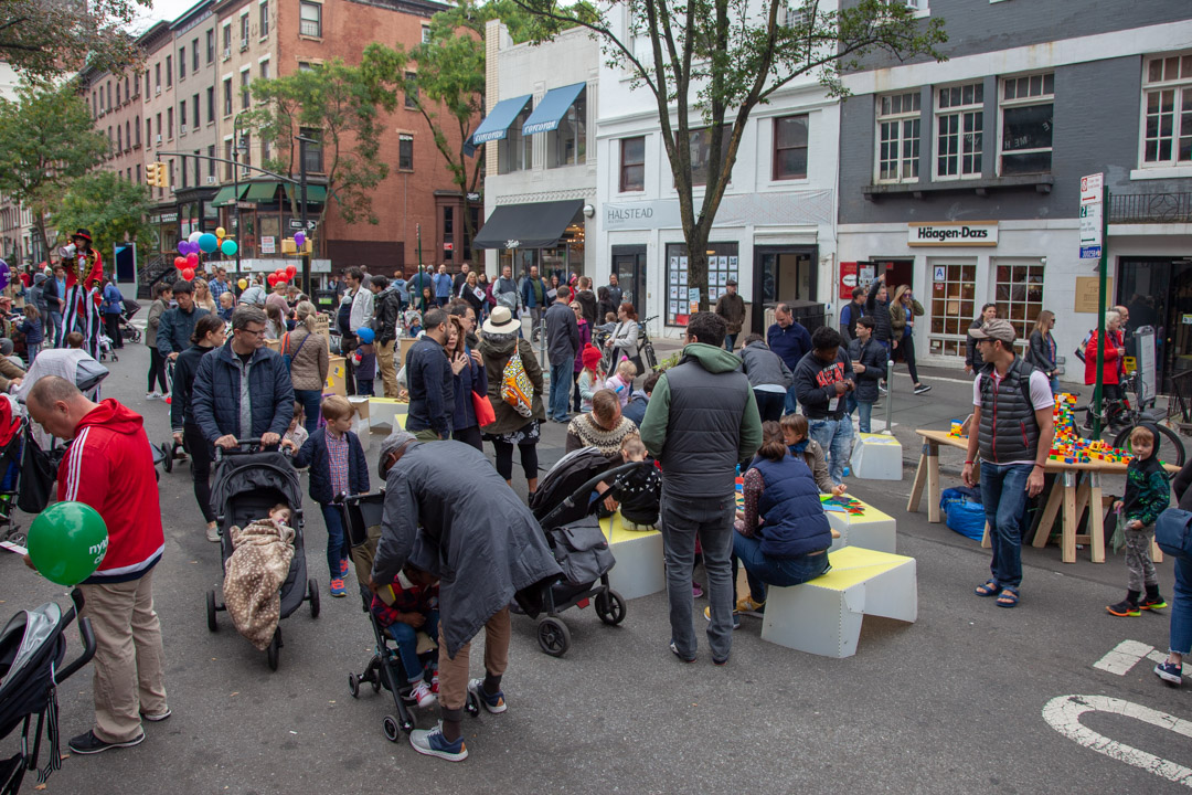 29_2018-10-14-124535_montaguest_courtst-promenade_1080px