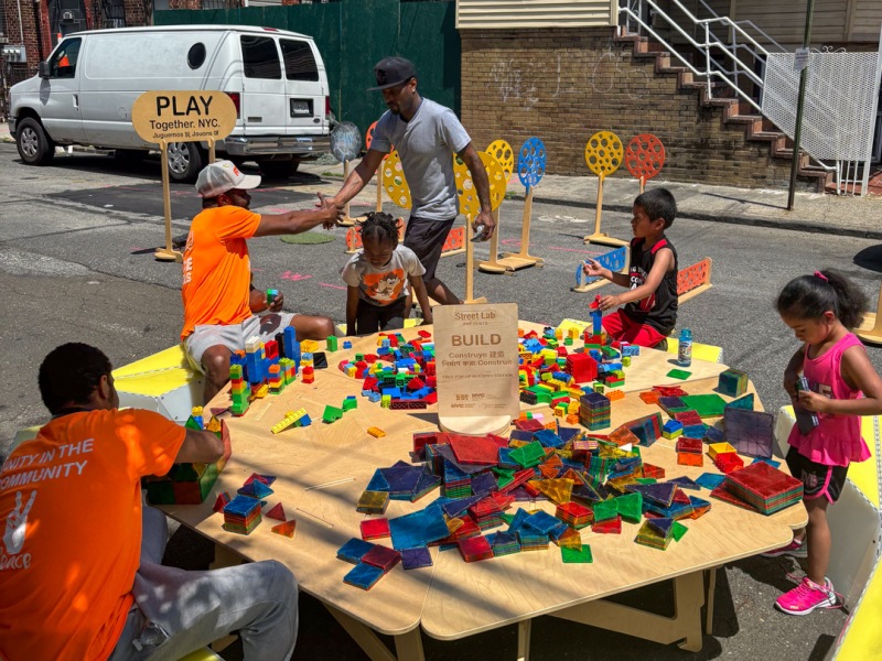 2024-06-15-140727_beaumontave_grotest-e183st_PS32