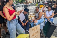 2025-07-19-124701_evelynpl_aqueductavee-grandave
